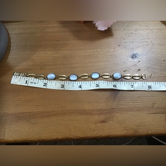 We Richard:stamped ( 1/20 12k GF) moonstone link bracelet vintage very rare find - Picture 6 of 9